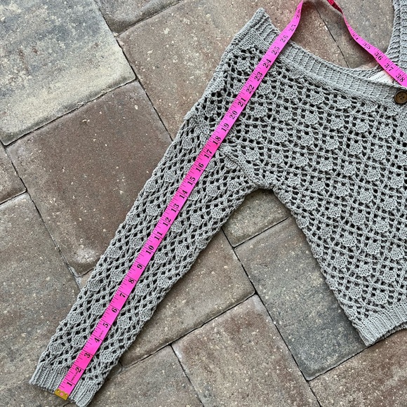 Nicole Miller Artelier Crochet Knit Button Down Sweater- sz Small- Muted Sage - Picture 12 of 14